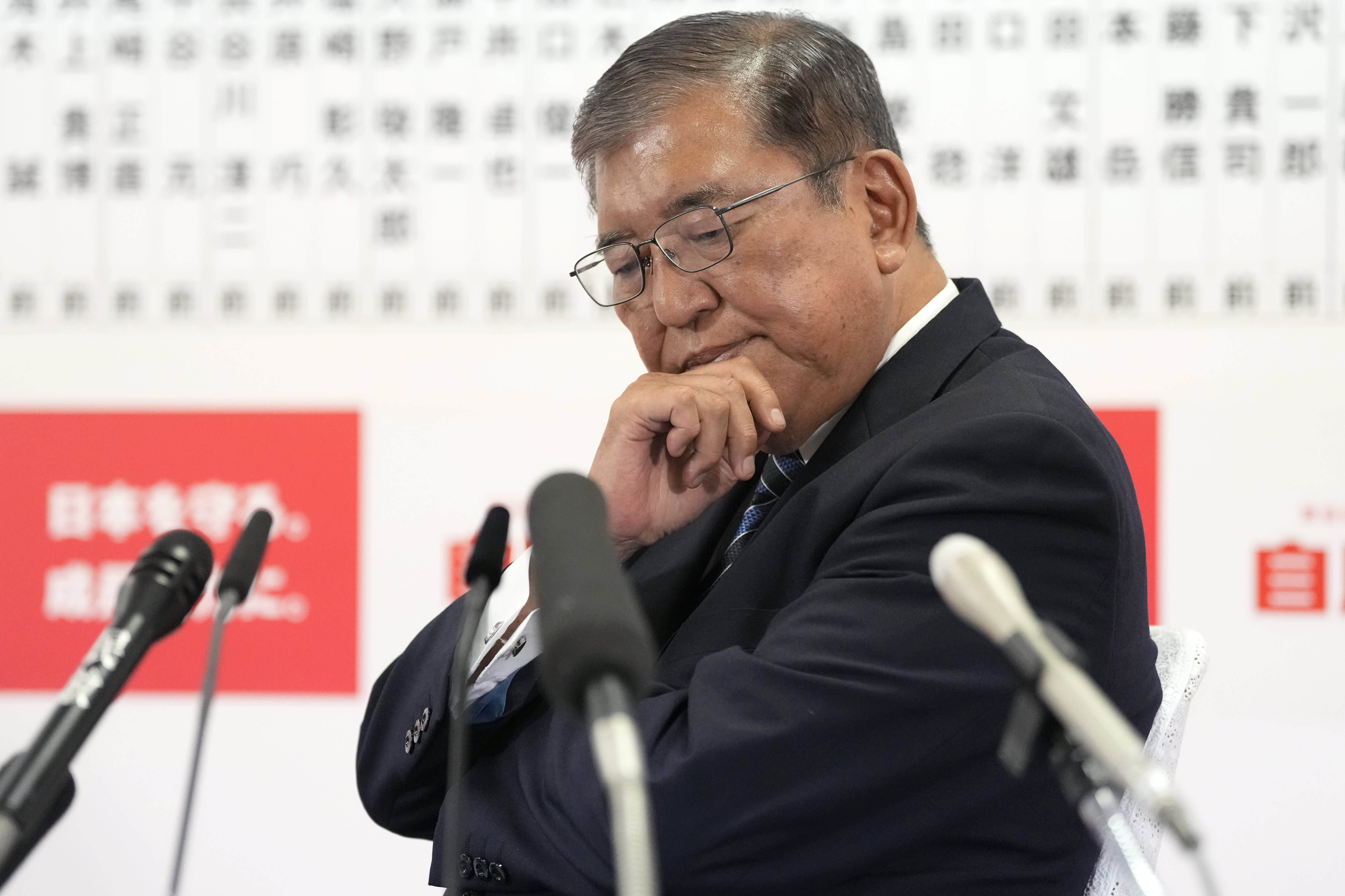 日本自民党未获众院过半议席 石破茂首相地位或不保