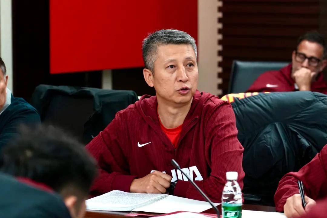 中国男篮召开集训入队会 篮协主席要求抵制“饭圈文化”