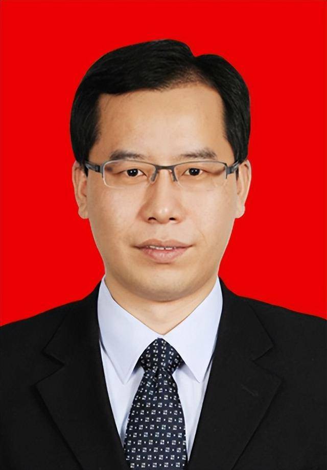 4位“80后”干部拟任厅级新职，1位拟“由企转政”
