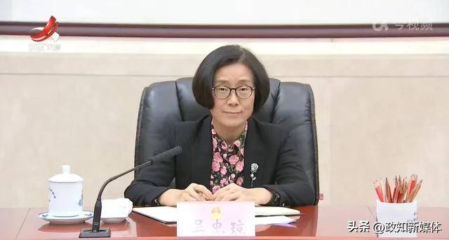 吴忠琼任江西省人大常委会党组书记