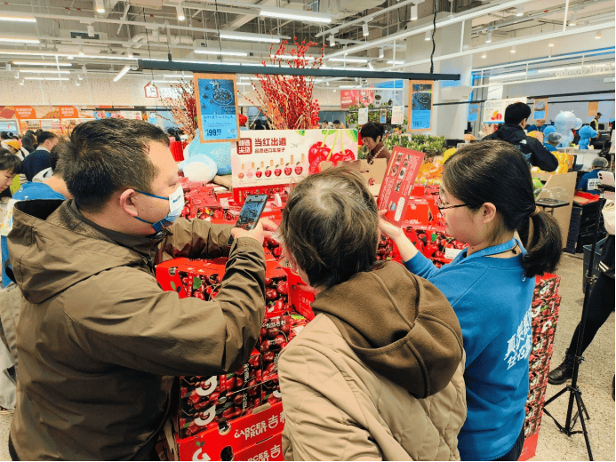 盒马珠海首店开业，海量好物引市民热捧