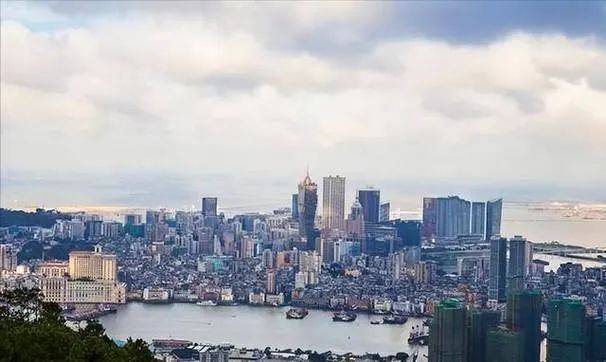 绝不能让家门口生乱！解放军火速集结，大陆不再仁慈，释放信号强烈